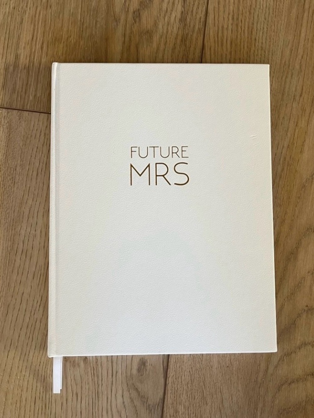 NWT Future Mrs. Wedding Planner Book White Leather